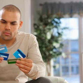 How Many Credit Cards Should I Own?